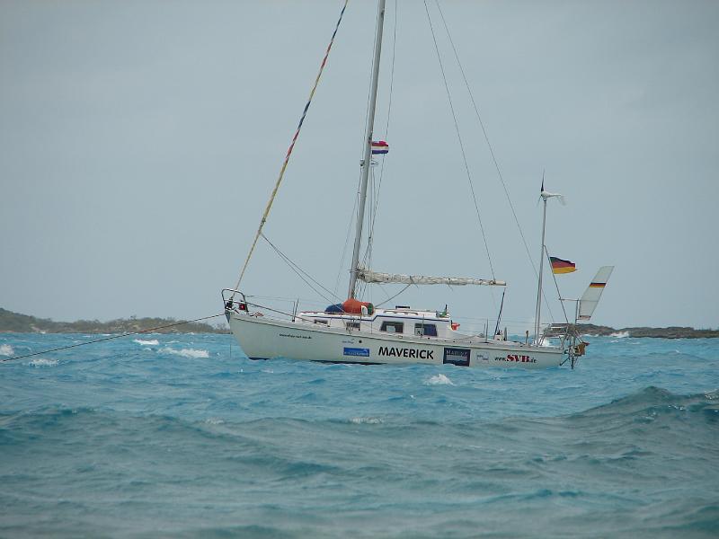 19_05_06 160.jpg - Wir verbringen den Tag an Land, anstatt das Gehüpfe mitzumachen.